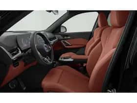 BMW iX1 (2026) thumbnail 3