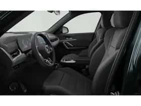 BMW iX1 (2026) thumbnail 3