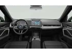 BMW iX1 (2026) thumbnail 4
