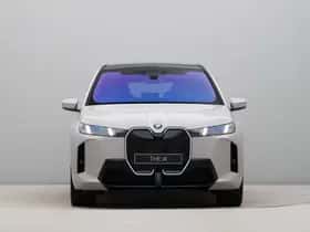 BMW iX (2026) thumbnail 2