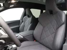 BMW iX (2026) thumbnail 12