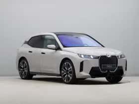 BMW iX (2026) thumbnail 3