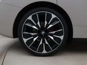 BMW iX (2026) thumbnail 23