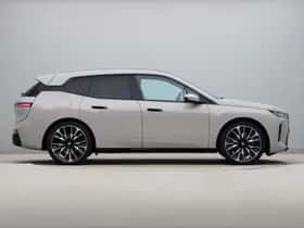 BMW iX (2026) thumbnail 4
