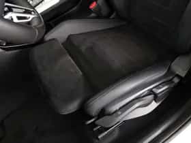 BMW iX1 (2025) thumbnail 15