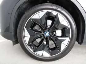 BMW iX3 (2021) thumbnail 18