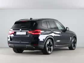 BMW iX3 (2021) thumbnail 9