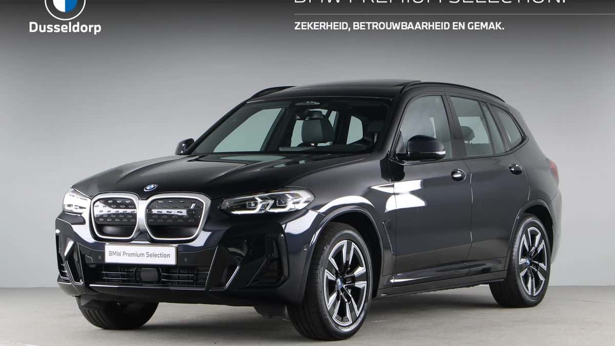 BMW iX3 (2021) — foto 1