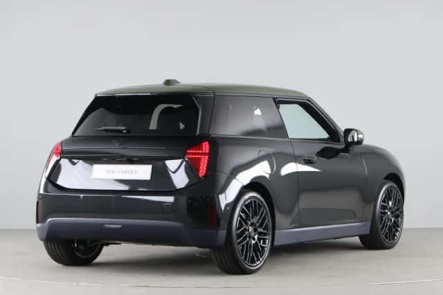 MINI Cooper (2026) thumbnail 11