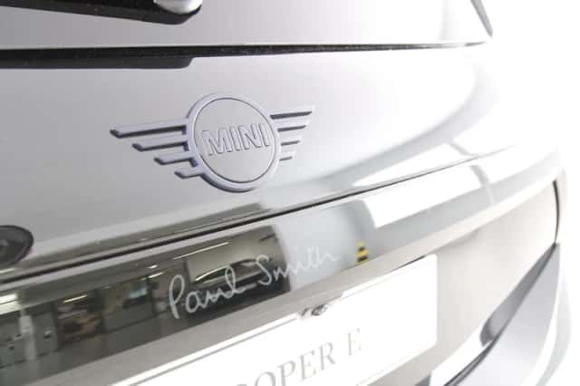 MINI Cooper (2026) thumbnail 24