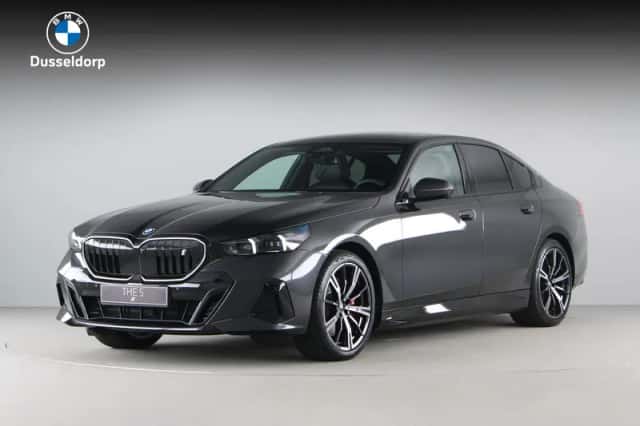 BMW i5 (2026) thumbnail 1