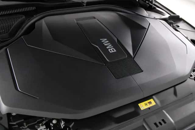 BMW i5 (2026) thumbnail 4