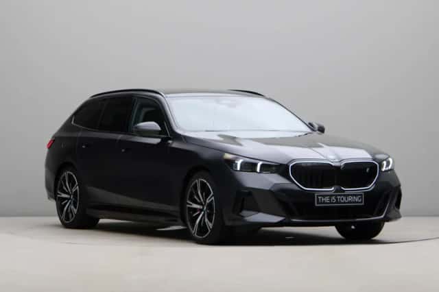 BMW i5 (2026) thumbnail 3