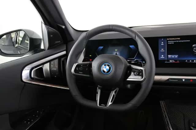 BMW X3 (2026) thumbnail 2
