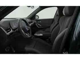 BMW iX1 (2026) thumbnail 3