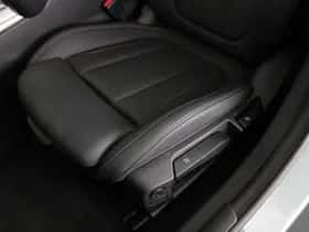BMW i4 (2025) thumbnail 15