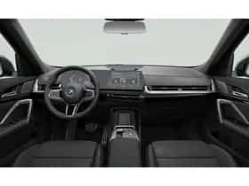 BMW iX1 (2026) thumbnail 4
