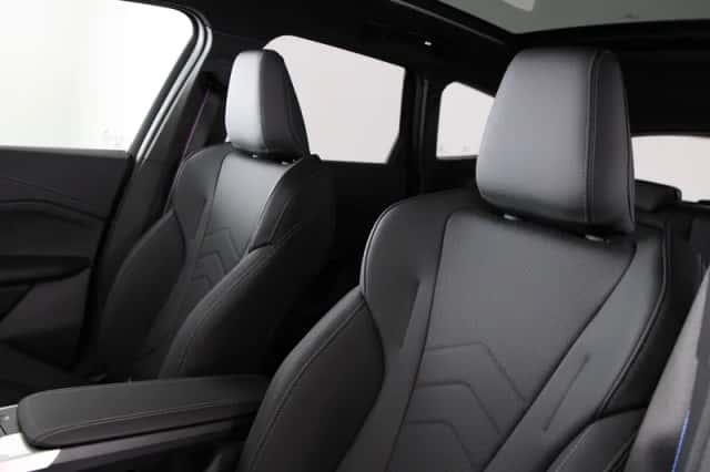 BMW iX1 (2026) thumbnail 5