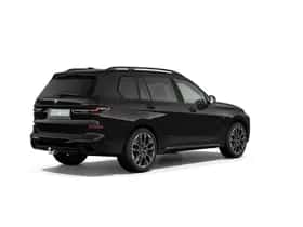 BMW X7 (2026) thumbnail 2
