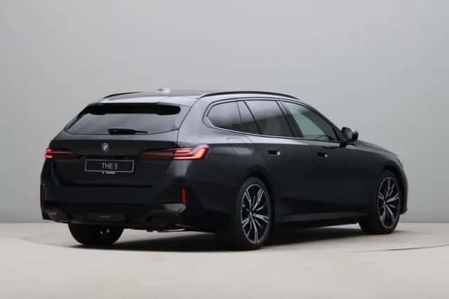 BMW i5 (2026) thumbnail 5