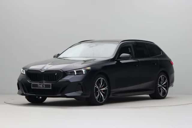 BMW i5 (2026) thumbnail 5