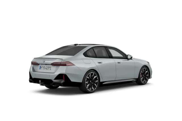 BMW i5 (2026) thumbnail 2
