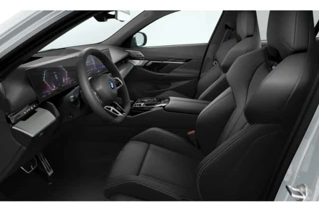 BMW i5 (2026) thumbnail 3