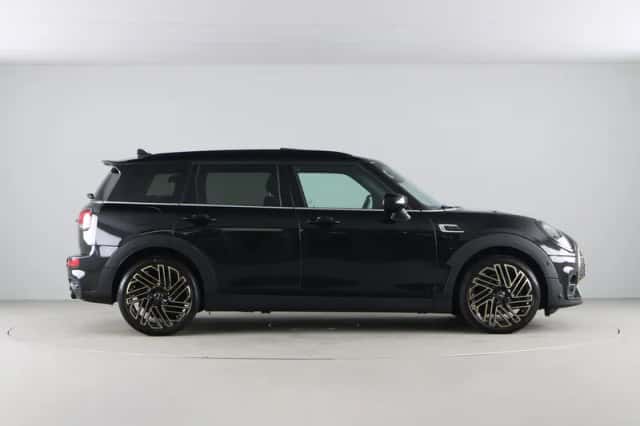 MINI Clubman (2023) thumbnail 9