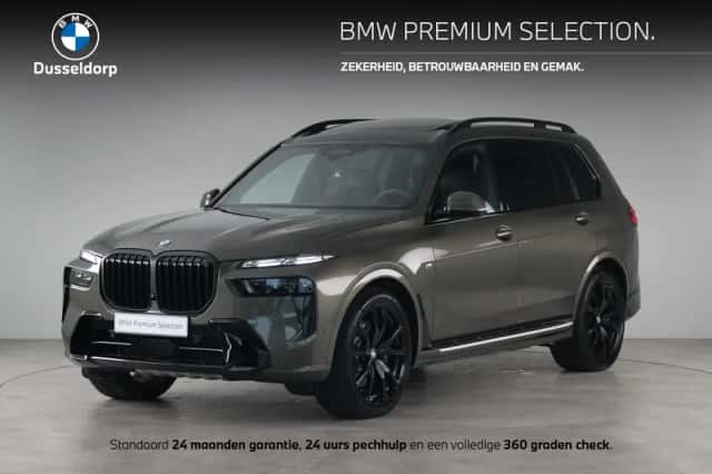 BMW X7 (2025) thumbnail 1