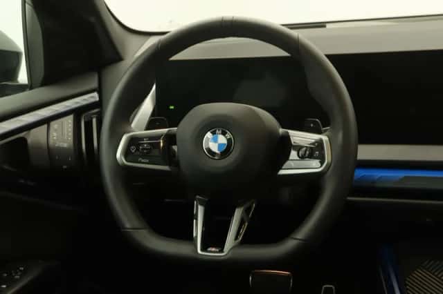 BMW X3 (2025) thumbnail 2