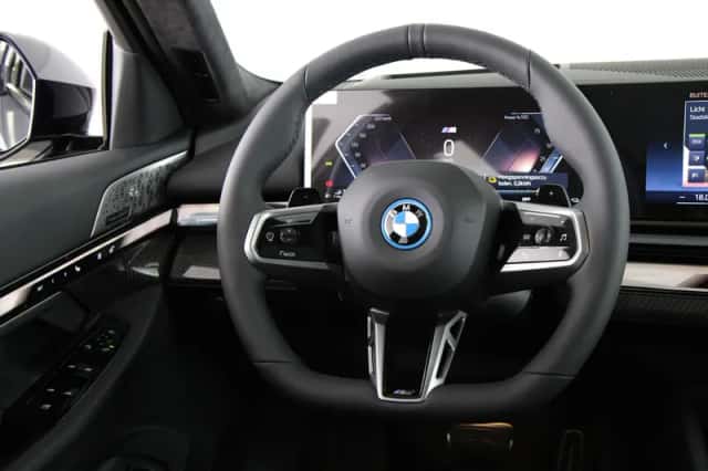 BMW 5-Serie (2026) thumbnail 2