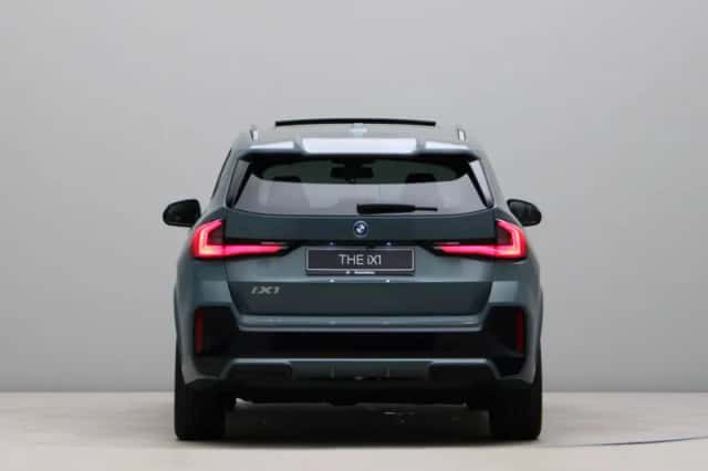 BMW iX1 (2026) thumbnail 6