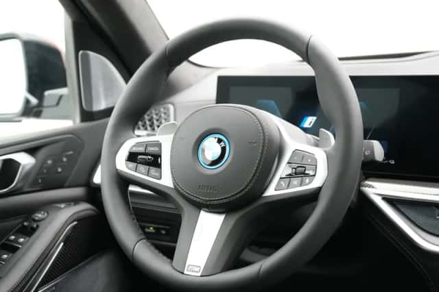 BMW X5 (2026) thumbnail 2
