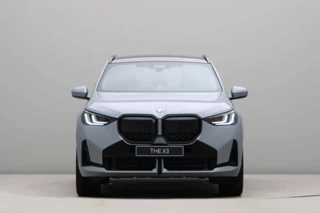 BMW X3 (2026) thumbnail 2