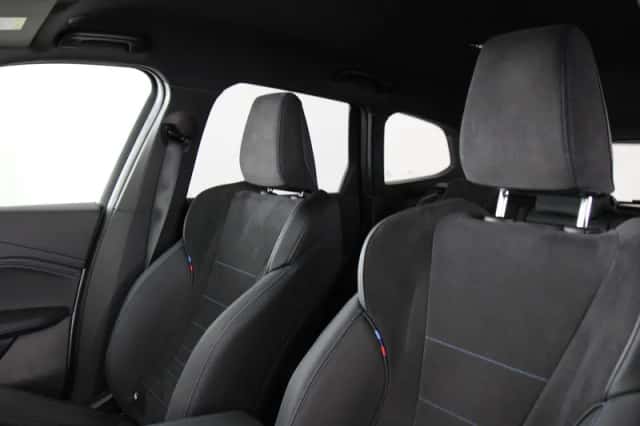 BMW iX1 (2025) thumbnail 5