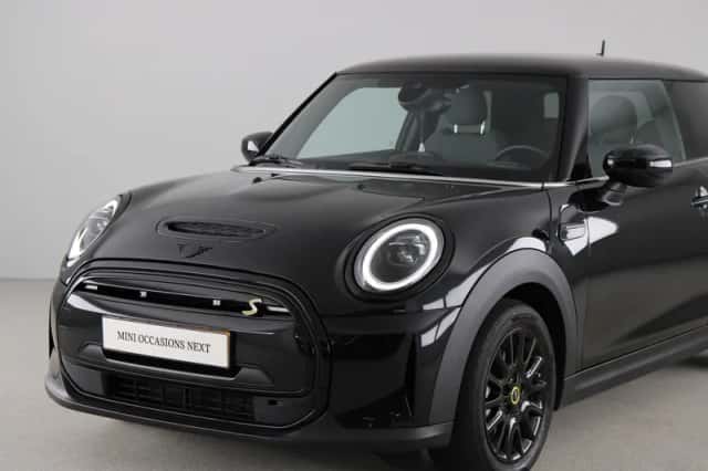 MINI Electric (2023) thumbnail 20