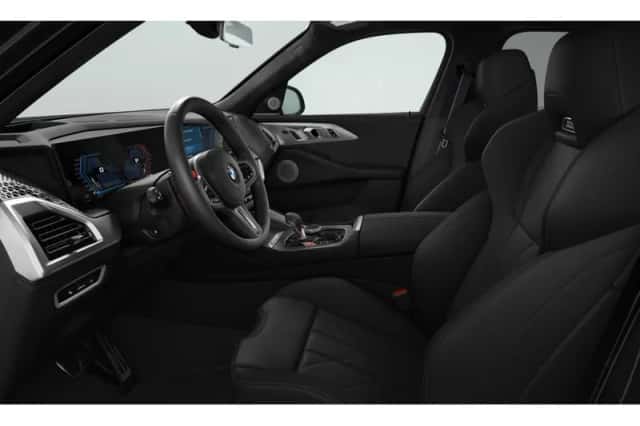 BMW XM (2026) thumbnail 3