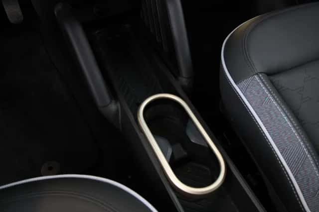 MINI Cooper (2024) thumbnail 18