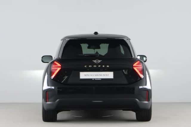 MINI Cooper (2024) thumbnail 11