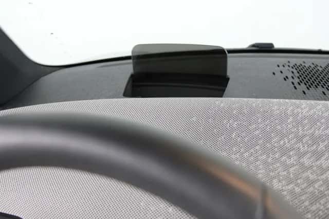 MINI Cooper (2024) thumbnail 3