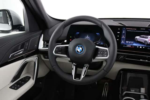 BMW X1 (2026) thumbnail 2