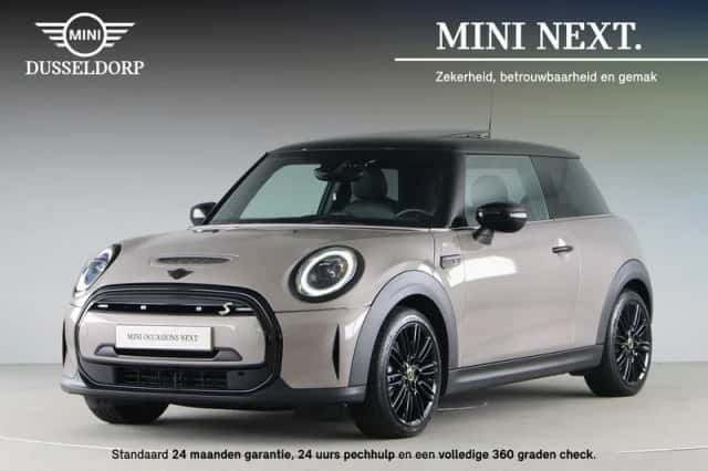 MINI Electric (2022) thumbnail 1