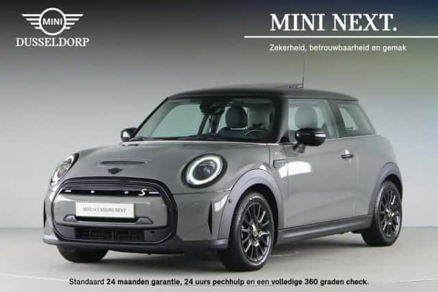MINI Electric (2022) thumbnail 1
