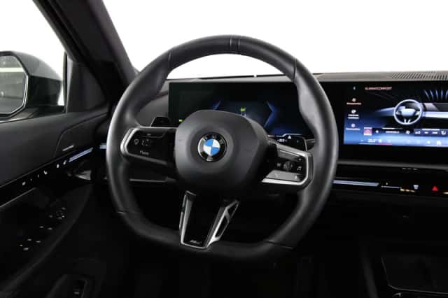 BMW 5-Serie (2025) thumbnail 2