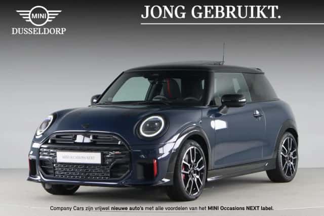 MINI Cooper (2026) thumbnail 1
