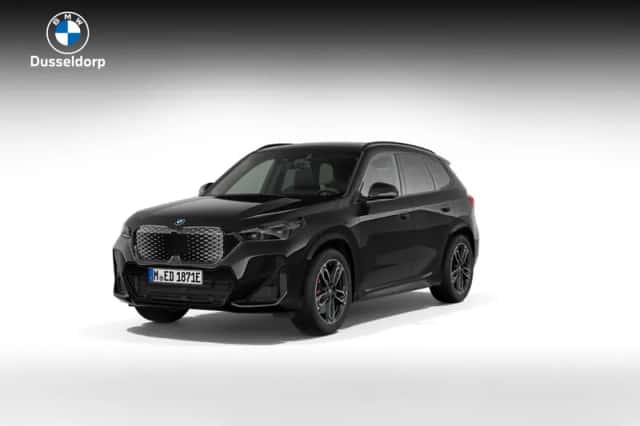 BMW iX1 (2026) thumbnail 1