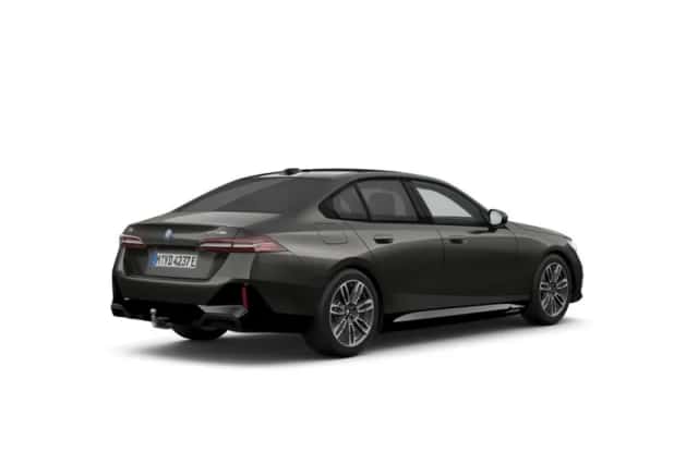 BMW i5 (2026) thumbnail 2