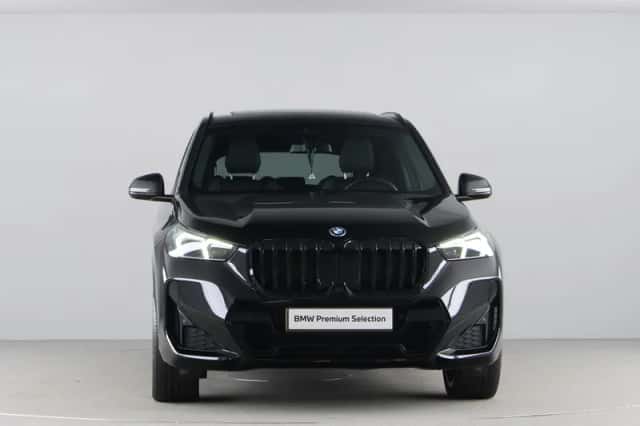 BMW X1 (2024) thumbnail 6