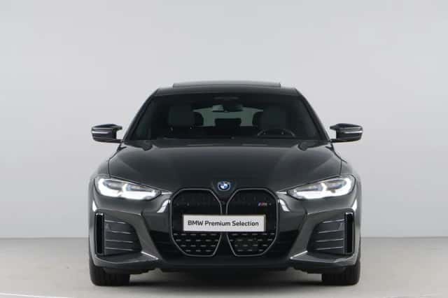 BMW i4 (2024) thumbnail 6