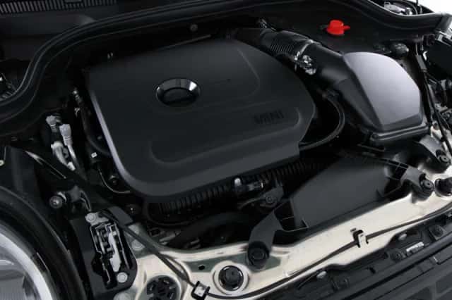 MINI Cabrio (2026) thumbnail 4